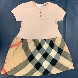 Burberry. Children’s dress size 3